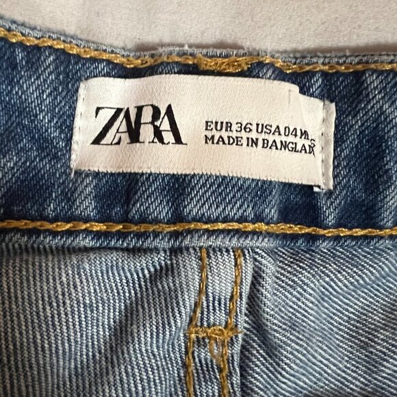 Zara High Rise Distressed Jeans - Picture 6 of 8